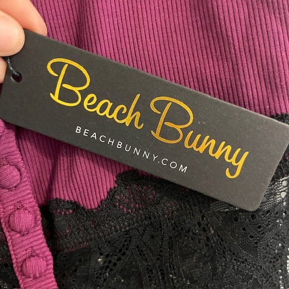 Beach Bunny Anise Tank Top Lace Trim Button‎ Front Ribbed Cropped Purple Small - Picture 5 of 6